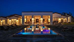 29917 Pacific Coast Highway In Malibu California Swimming Pool At Night Malibu Homes Malibu Mansion Mansions