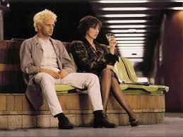 A maravilhosa atriz isabelle adjani dando um show de atuação na cena do metrô no filme possessão de 1981. Thirty Five Years After Subway 1985 Karavansara