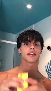 Emilio Ojeda (frediemercury488)