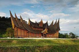 Pin By Harridi Tovid On Indonesia Architecture Minangkabau Indonesia West Sumatra