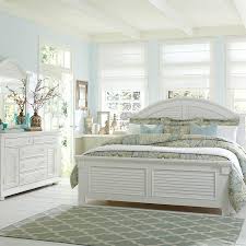Find furniture & decor you love at hayneedle, where you can buy online while you explore our bedroom designs and curated looks for tips, ideas & inspiration to help you along the way. Cottage White Wood Queen Panel Bedroom Set 3pcs Summer House I 607 Br Liberty Furniture 607 Br Qpbdm