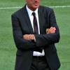 Aún duele ver el codazo de tassotti a luis enrique. 1