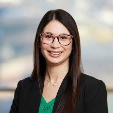 Lauren Merrill's Instagram, Twitter & Facebook