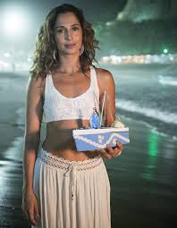 Resultado de imagem para camila pitanga