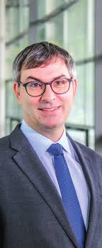 Liebe Kolleginnen und Kollegen, Editorial