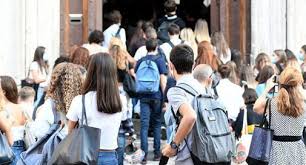 Sulla riapertura delle scuole il governo ci riconvochi. Wgjfcmuih27sjm