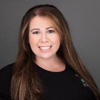 Dawn Lynch's Instagram, Twitter & Facebook