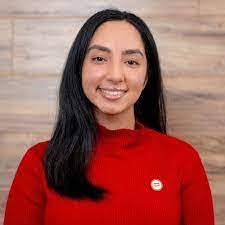 Sandra Deshields's Instagram, Twitter & Facebook