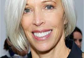 Bob Hairstyles Jowls 18 Flattering Bob Hairstyles On Older Women Hairdos For Older Women Hair Styles For Women Over 50 Short Hairstyles Over 50