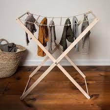 Cara membuat jemuran baju dari pipa pvc, bisa untuk menjemur pakaian diluar ruangan maupun didalam ruangan. 12 Jemuran Kekinian Yang Cocok Buat Anak Kos Harus Punya Nih