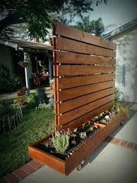 36 Impressive Diy Outdoor Privacy Screens Ideas You Ll Love Modern Design Design Diy Ideas Impressive In 2020 Sichtschutz Im Freien Diy Hinterhof Garten Terrasse