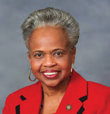 Ophelia Armstrong's Instagram, Twitter & Facebook