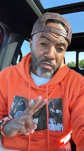 Lonnie Terrell's Instagram, Twitter & Facebook