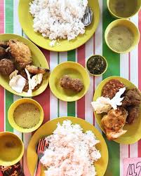 Pencinta pedas, bisa menambah takaran cabai pada sambalnya. 10 Best Ayam Penyet With Really Good Sambal Spots In Klang Valley Kl Foodie
