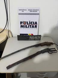 Pol&iacute;cia apreende armas na fronteira e criminoso foge para &aacute;rea de mata fechada | Gazeta Digital