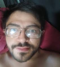 🙅 Be cautious of online friends: Encourage your kids to be cautious when  interacting with unknown individuals online, even if they claim to be their  age.