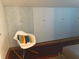 Come rivestire un armadio con la carta da parati. Carta Da Parati Anche Per Le Ante Dell Armadio E Per Il Bagno Cose Di Casa