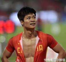 Su bingtian is a chinese sprinter. Su Bingtian S Annual Salary Exposure Has Repeatedly Set Records But Is Not As Small As The National Football S Fraction His Wife Is Diligent And Thrifty To Save Money Daydaynews