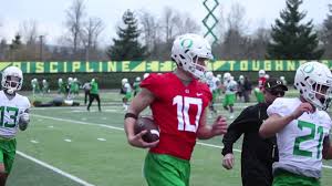 View the latest in oregon ducks, ncaa football news here. Oregon Ducks Open 2018 Spring Football Practice Youtube
