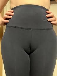 Kate hudson in yoga pants. New Yoga Pants My Husband Loves A Camel Toe Reddit Nsfw