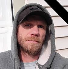 Robbie Beal's Instagram, Twitter & Facebook