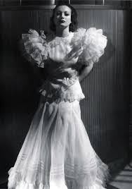 Meaning, if i wanna dress up like the sugar fairy, i can. 1930 1939 Fashion History Timeline