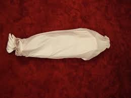 اذا راي الشخص انه يموت بالمنام دل ذلك علي حدوث مصائب ومشكلات له في حياته ومن الممكن خراب بيته نتيجه لهذه المشكلات. ØªÙØ³ÙŠØ± Ø­Ù„Ù… Ø§Ù„Ù…ÙˆØª ÙÙŠ Ø§Ù„Ù…Ù†Ø§Ù… Ù„Ø§Ø¨Ù† Ø³ÙŠØ±ÙŠÙ†