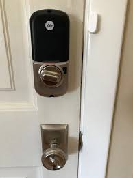 Open a door lock without a key : Yale Assure Sl Review Or How I Learned To Stop Worrying And Embrace The Smart Lock Six Colors