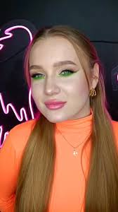 If you're looking for a makeup artist for prom, a wedding or an event, feel  free to contact me for pricing and availability