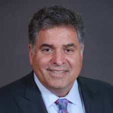 We recently celebrated Senior Partner Domenic Maciariello's 20 years with  the Illinois Hammer Injury Law Firm. Domenic's commitment to his clients  has resulted in multiple six and seven figure…