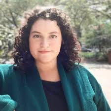 Sarah Gober's Instagram, Twitter & Facebook