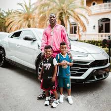 Born on 10th july, 1988 in. Antonio Brown Bio Girlfriend Career Stats Net Worth Controversies