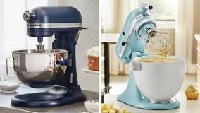 Bowl-lift vs. Tilt-head stand mixer: what's the difference ...
