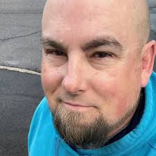 Am I going to 👇 A. Beach B. Lake C. Pool D. Hot Tub E. none of the above  Iykyk