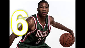Στον παρακάτω πίνακα μπορείς να δεις όλα τα giannis antetokounmpo stats για τη φετινή σεζόν. Ta 10 Kalytera Karfwmata Toy Giannh Antetokoympo Youtube