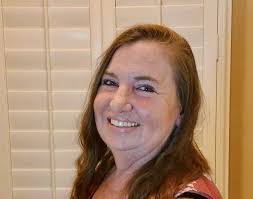 Noreen Martin's Instagram, Twitter & Facebook