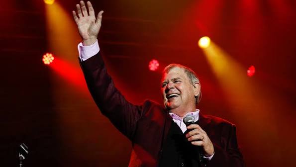 John Farnham shares major positive health update and thanks fans for all  their love | Articles | rova