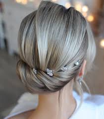 40 Trendy Wedding Hairstyles For Short Hair Every Bride Wants In 2021
