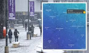 Weather in manchester for today, tomorrow and week. Manchester Snow Heavy Snow Strikes When Will It Snow In Manchester Weather News Express Co Uk