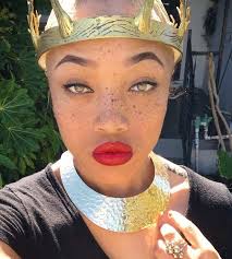 Think this is the most gorgeous bald woman I've ever seen. Omgee!