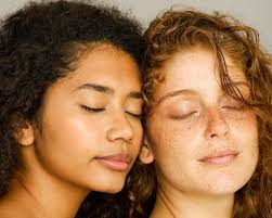 Jill Di Donato, Associate Editorial Operations Director