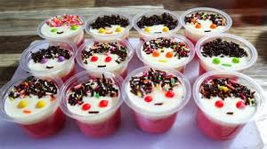 Liputan6.com, jakarta puding dikenal memiliki tekstur yang lebih lembut daripada jelli. Resep Puding Pelangi Cup Untuk Jualan Cara Membuat Puding Coklat Cup Mini Resep Bunda Rumahan Beli Cup Puding Online Berkualitas Dengan Harga Murah Terbaru 2021 Di Tokopedia