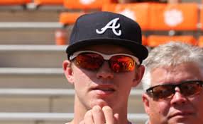 Tiger sign 15 for baseball