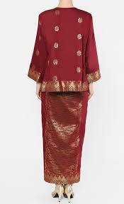 Baju kurung songket dress murah home facebook baju kurung songket dress murah 28 251 likes 11 talking about this harga tertera di setiap baju tidak perlu pm sila like page untuk detail. Kurung Kedah Set In Maroon Fashionvalet