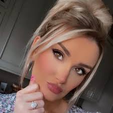 Kaycee Dobbins in people