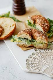Black And White Bagel Everything Bagel Sandwich Recipe Bagel Sandwich Picnic Foods Bagel