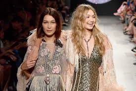 Gigi hadid and zayn malik: Bella Hadid Unfollows Zayn Malik On Instagram After His And Gigi Hadid S Breakup Teen Vogue