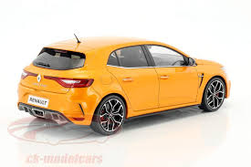 Klikkaa tästä kuvat ja lisätiedot vaihtoautosta. French Gti Renault Megane R S 2017 In 1 18