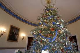 The first family is celebrating their second christmas in the. Photos First Lady Unveils White House 2018 Christmas Decorations Wtop