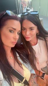 Day trip to Camden with one of my besties today.. she very rarely gets a  break from being the best mum to her 7 year old son. We are at The ice